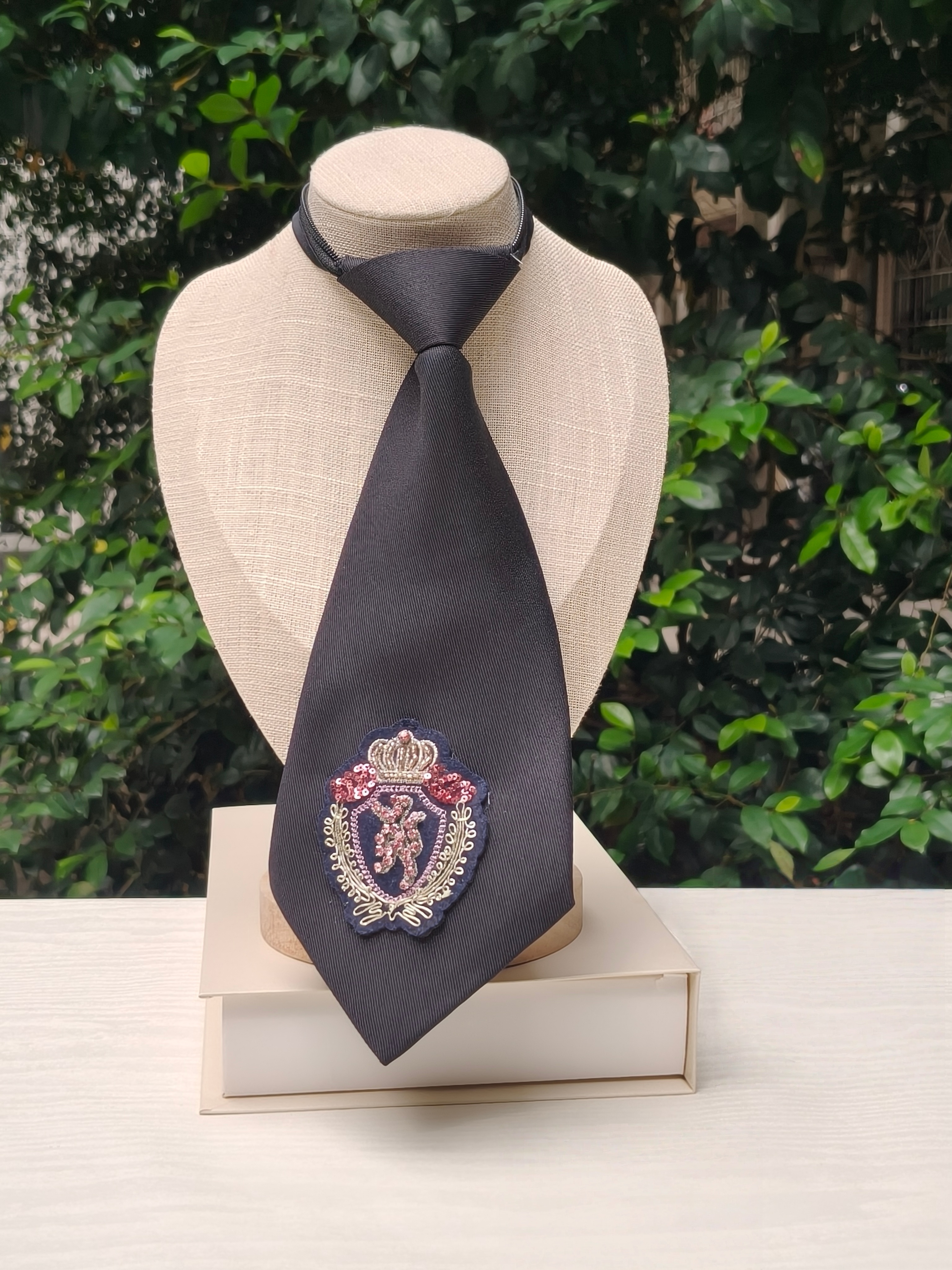 High-End Crown Badge Black Tie - High End Men'S Formal Wear ulasan dan harga